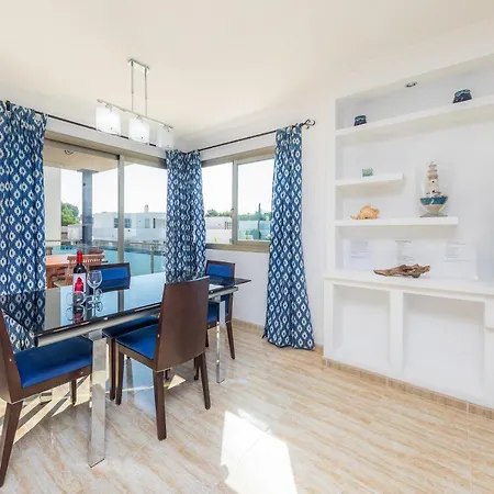 Syrenah Apartment